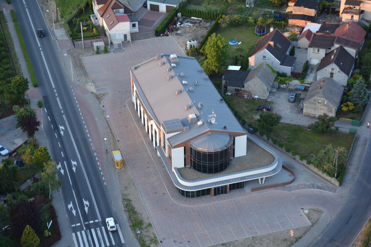 Hotel Kosma Kozmin Exterior photo